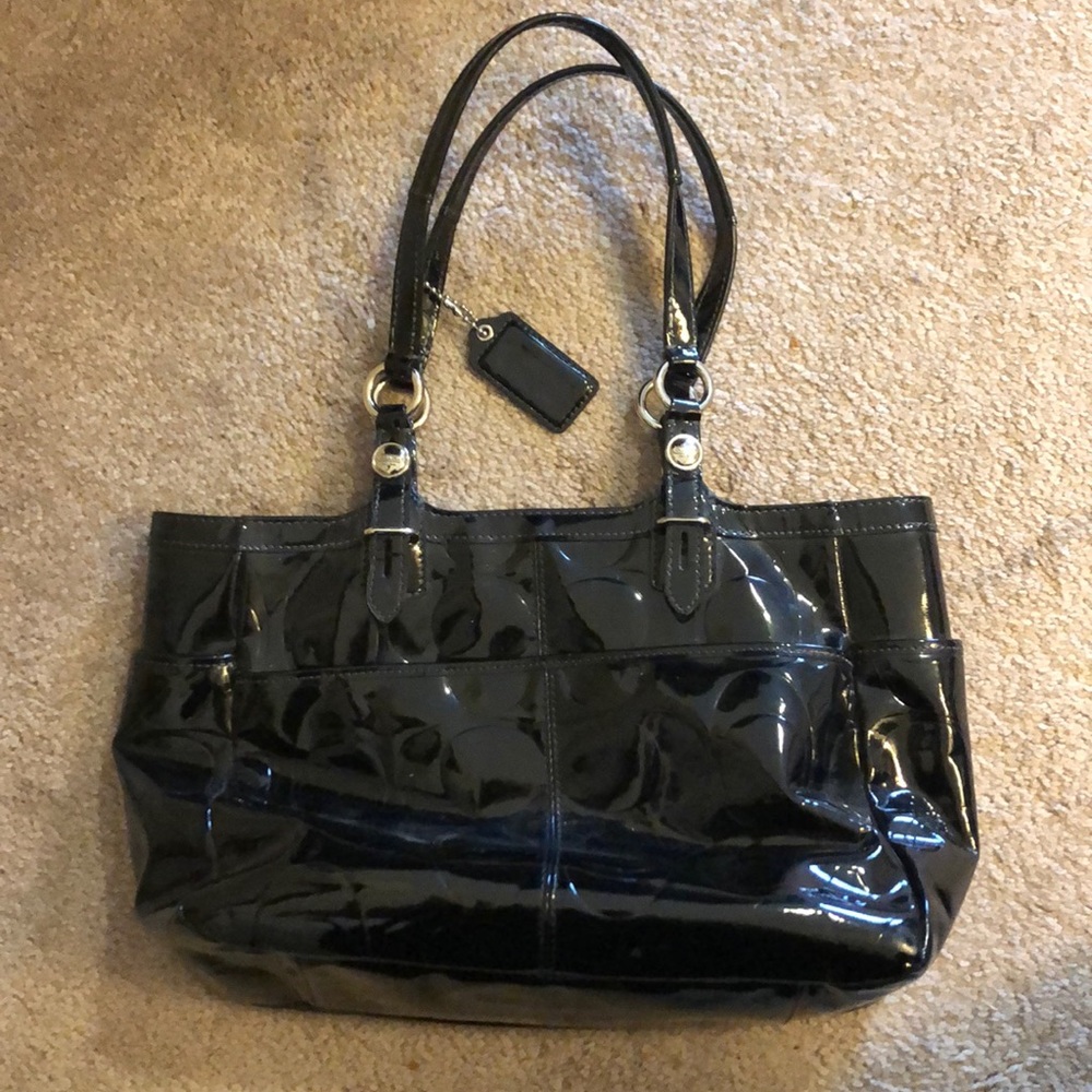Black coach shoulder bag
